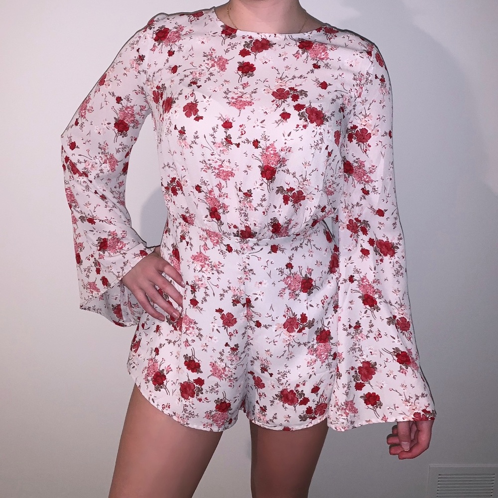 Forever 21 Floral Long Sleeve Romper